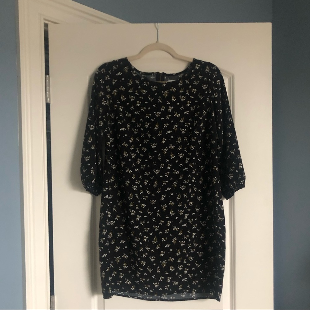 Old Navy Black Floral Dress Medium